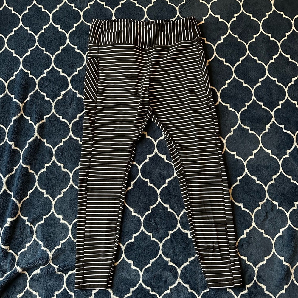 Black and white striped leggings
